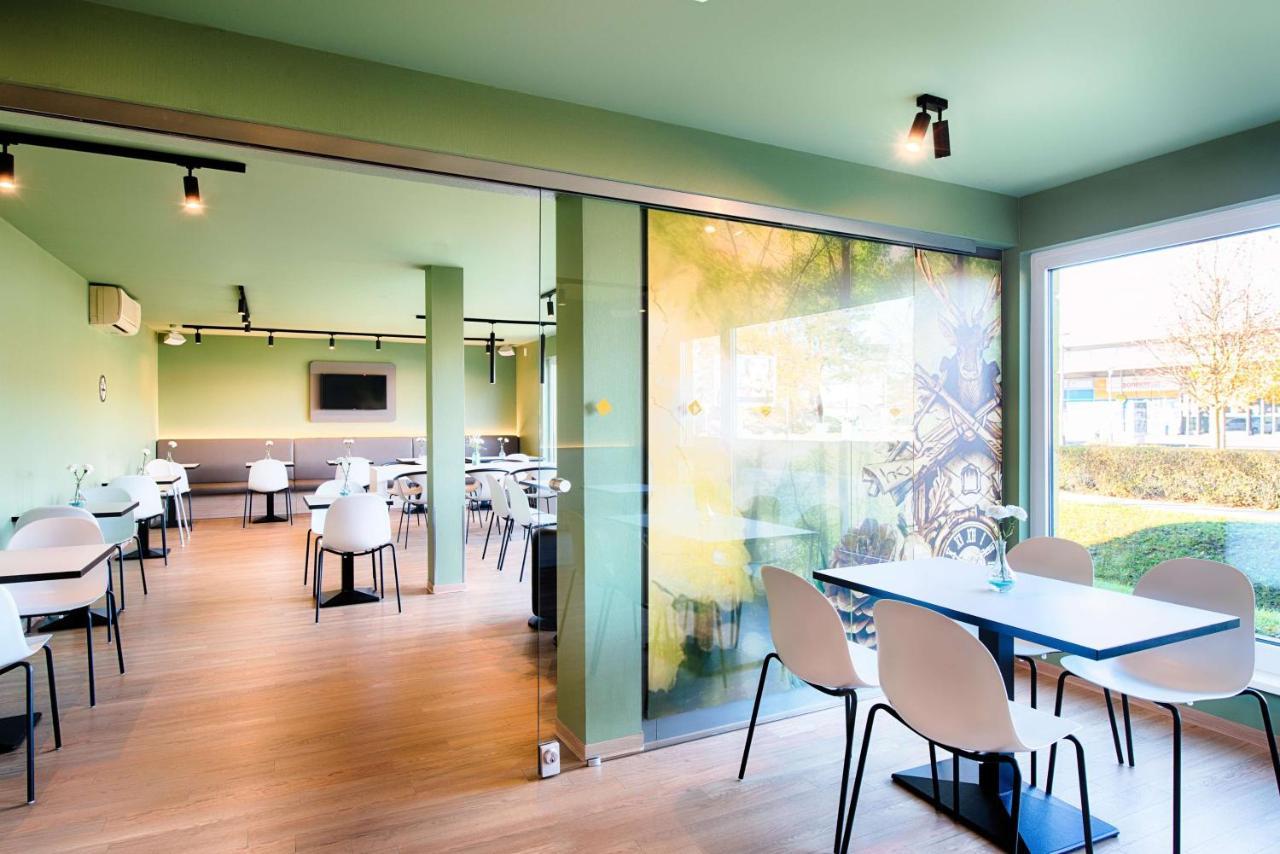 Hotel Baden-airpark Rheinmunster