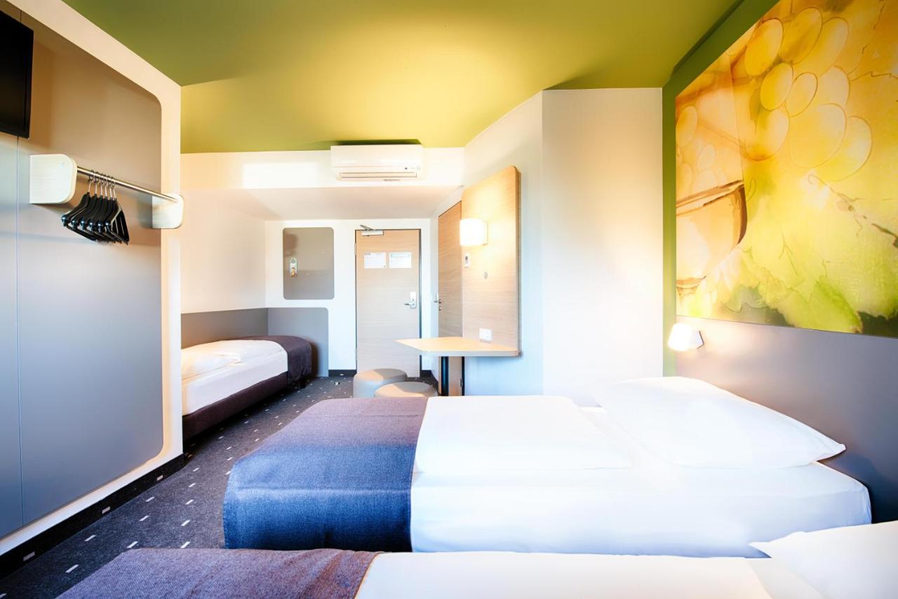 Baden-airpark Hotel 3*